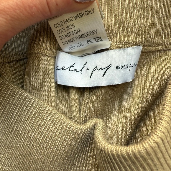 NWOT Petal and Pup SILVIE KNITTED SET - BEIGE Size XS. Includes Tank & Flare Leg - Picture 8 of 13
